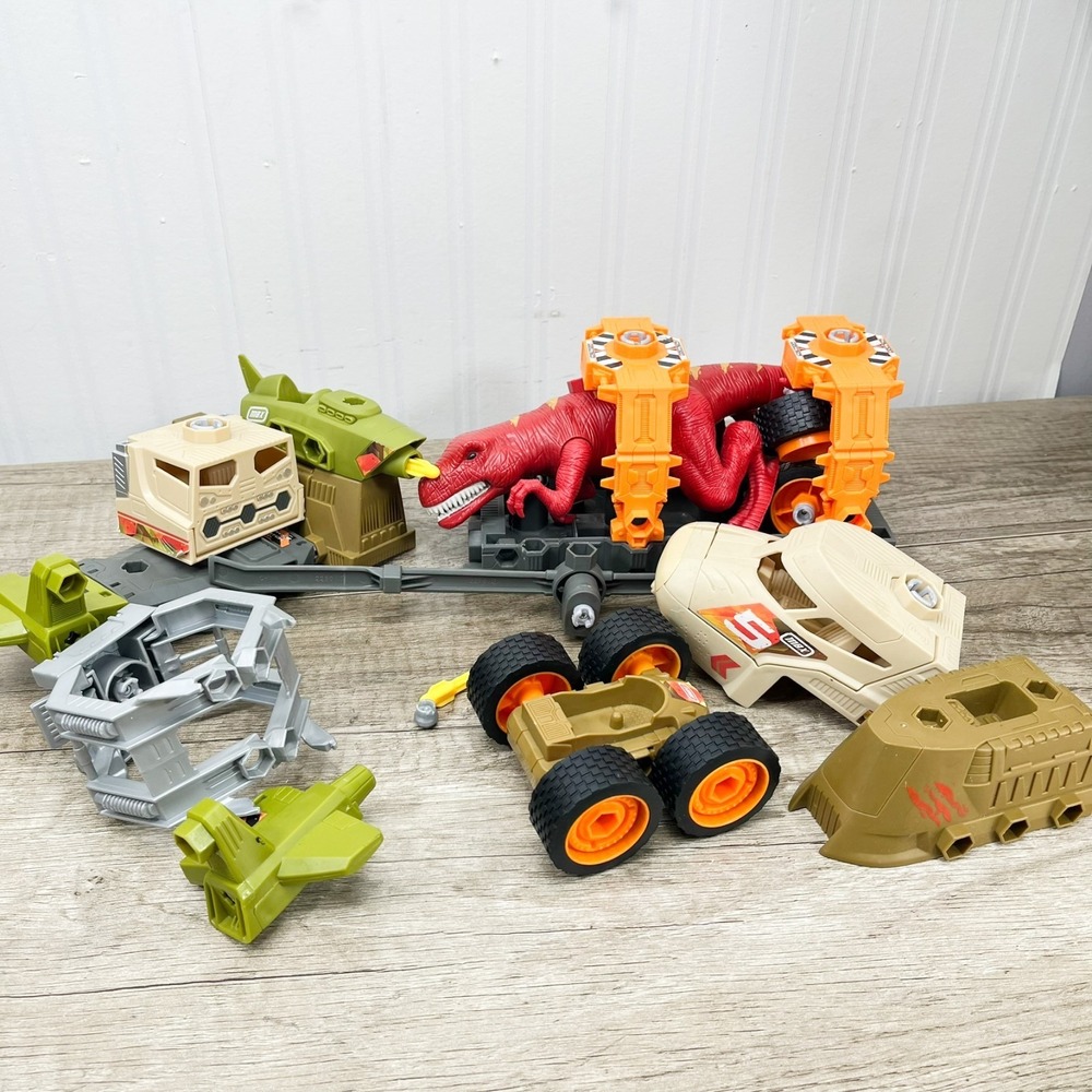 Matchbox Mega Rig Jurassic Copter Play Set Building System Mattel‎ 2010 NICE